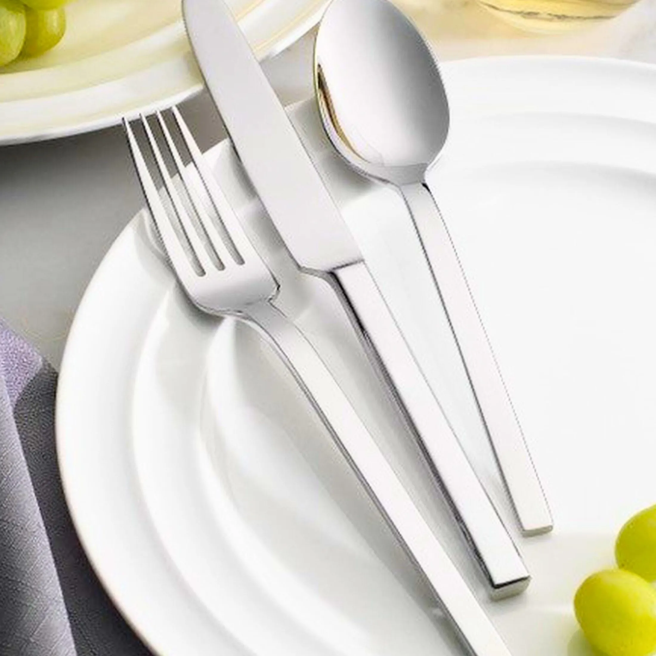 Opus Mirrored 18/10 Stainless Steel 20 Piece Flatware Set, Service For 4