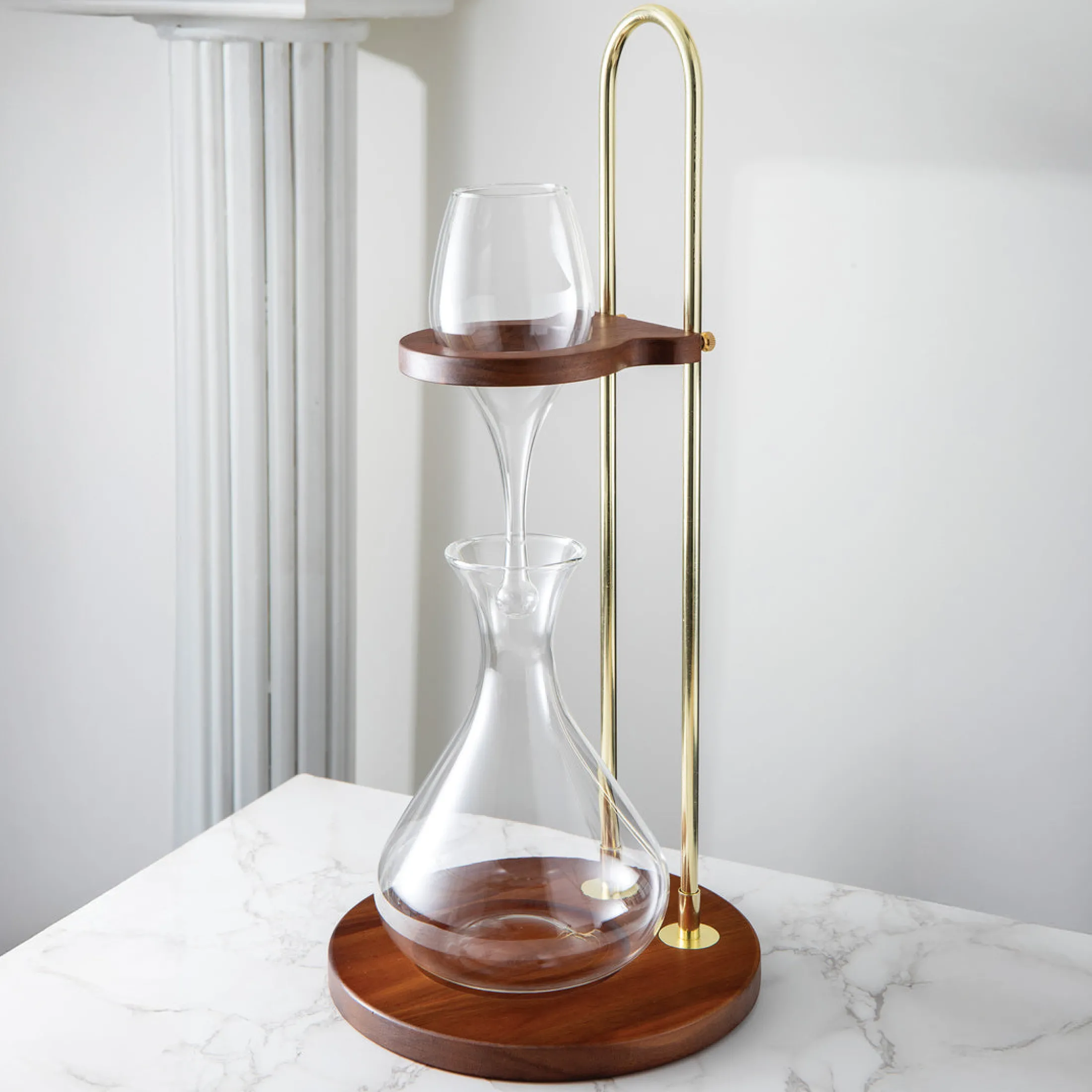 Somm's Embrace Aerator & Carafe Station